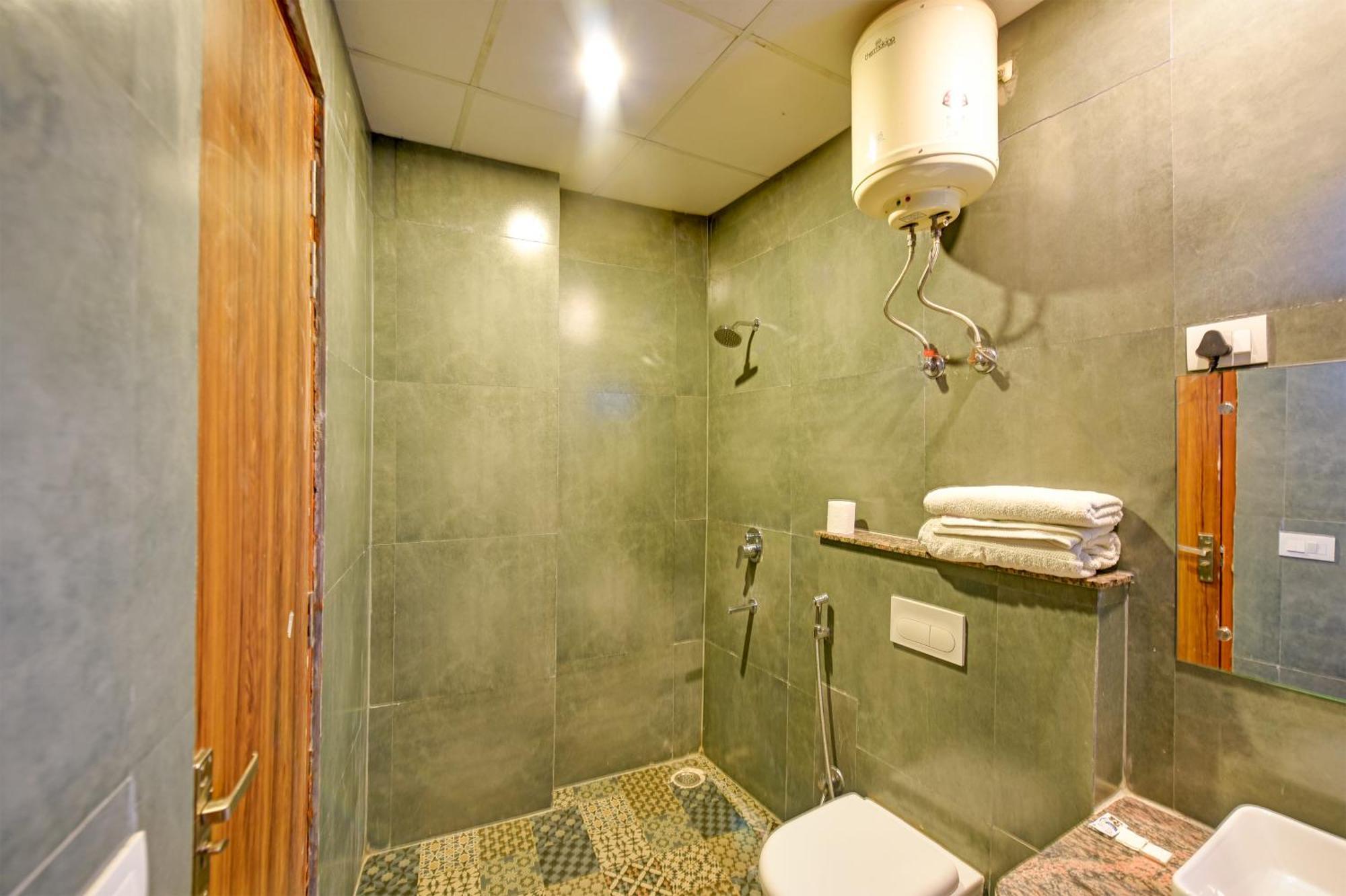 Glory Inn Near Delhi International Airport New Delhi Buitenkant foto