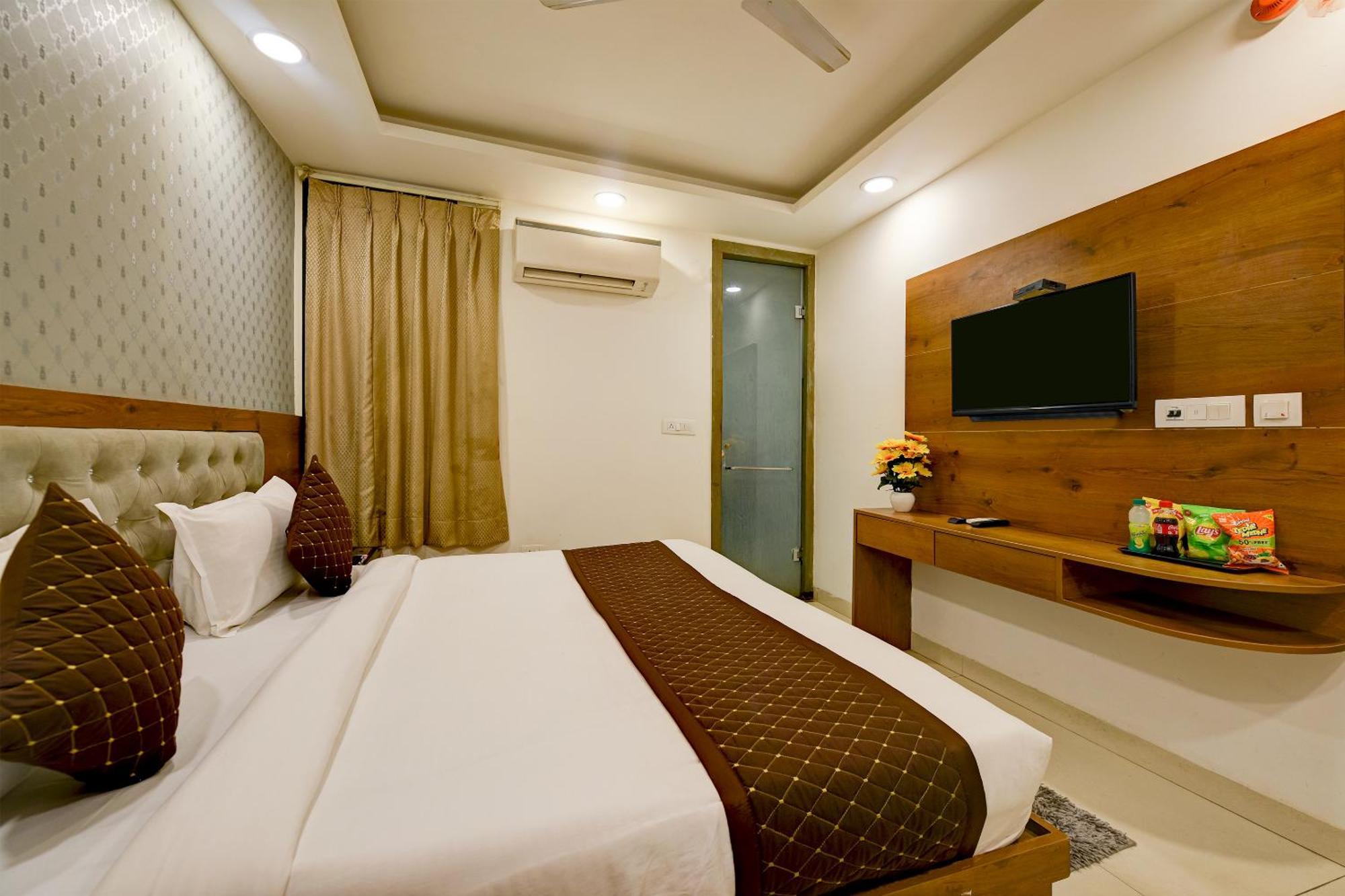 Glory Inn Near Delhi International Airport New Delhi Buitenkant foto